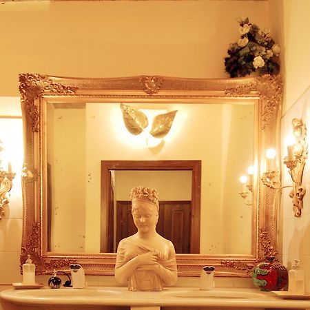 Villa La Favorita ألبا المظهر الخارجي الصورة